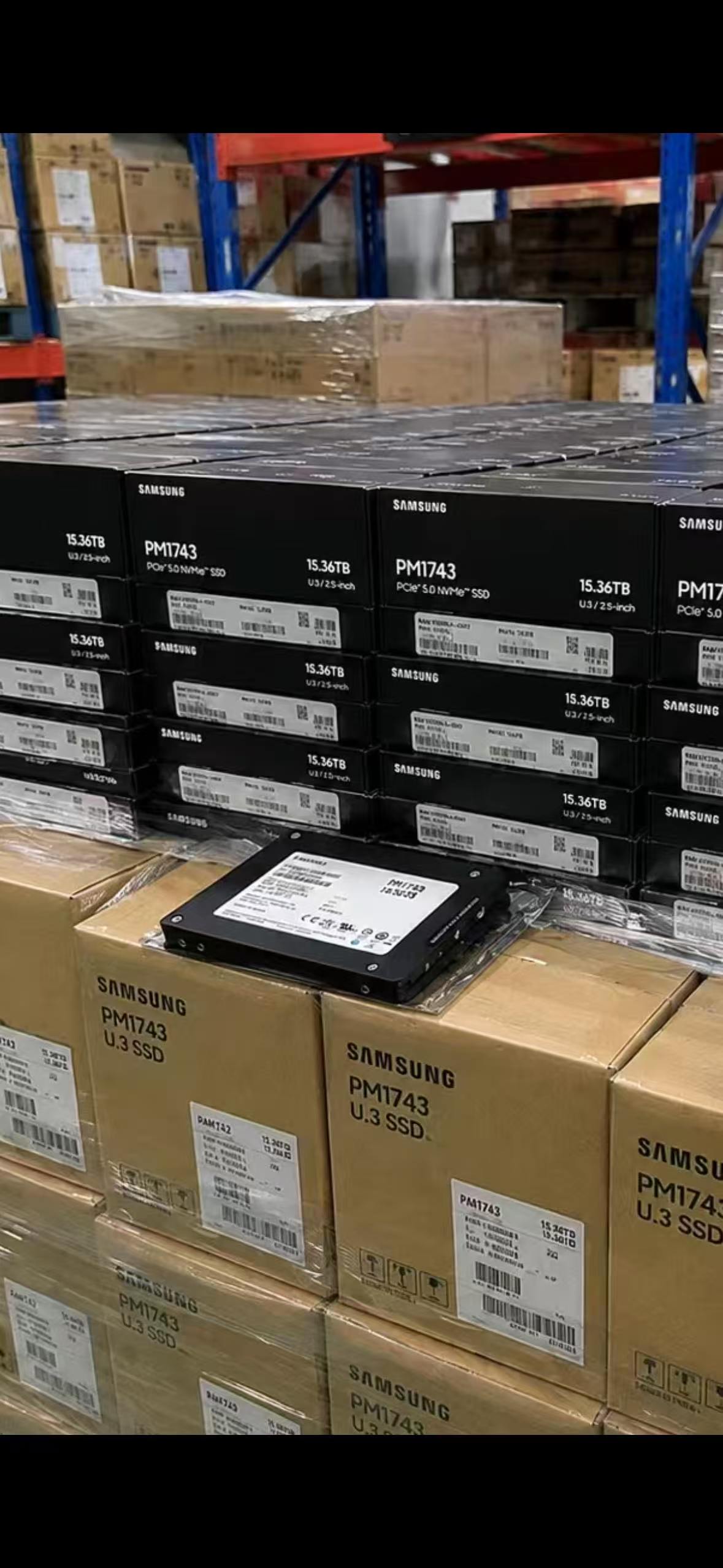 Samsung PM1743 product boxes and drive in warehouse